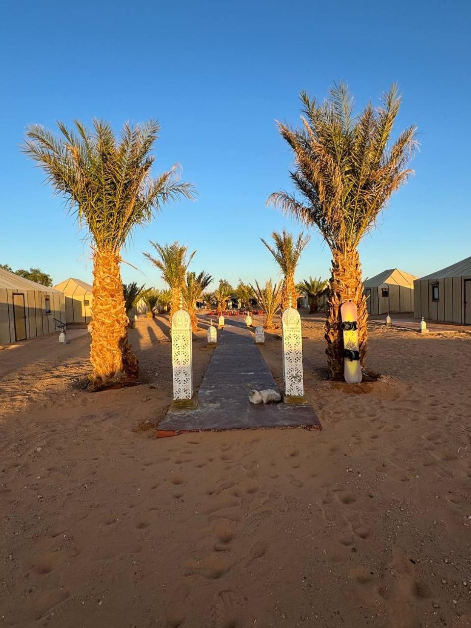 Erg Chebbi Sahara Camp Hotel Merzouga Exterior photo